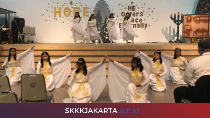 Ragam Tarian Turut Meriahkan Natal SMAK Kalam Kudus II Jakarta